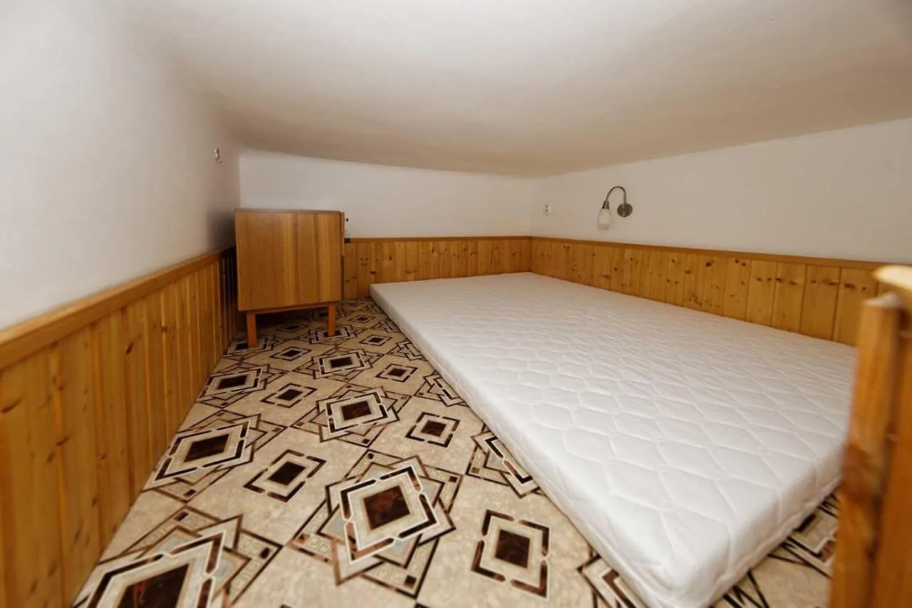 Apartment Lublanska 48 Praga