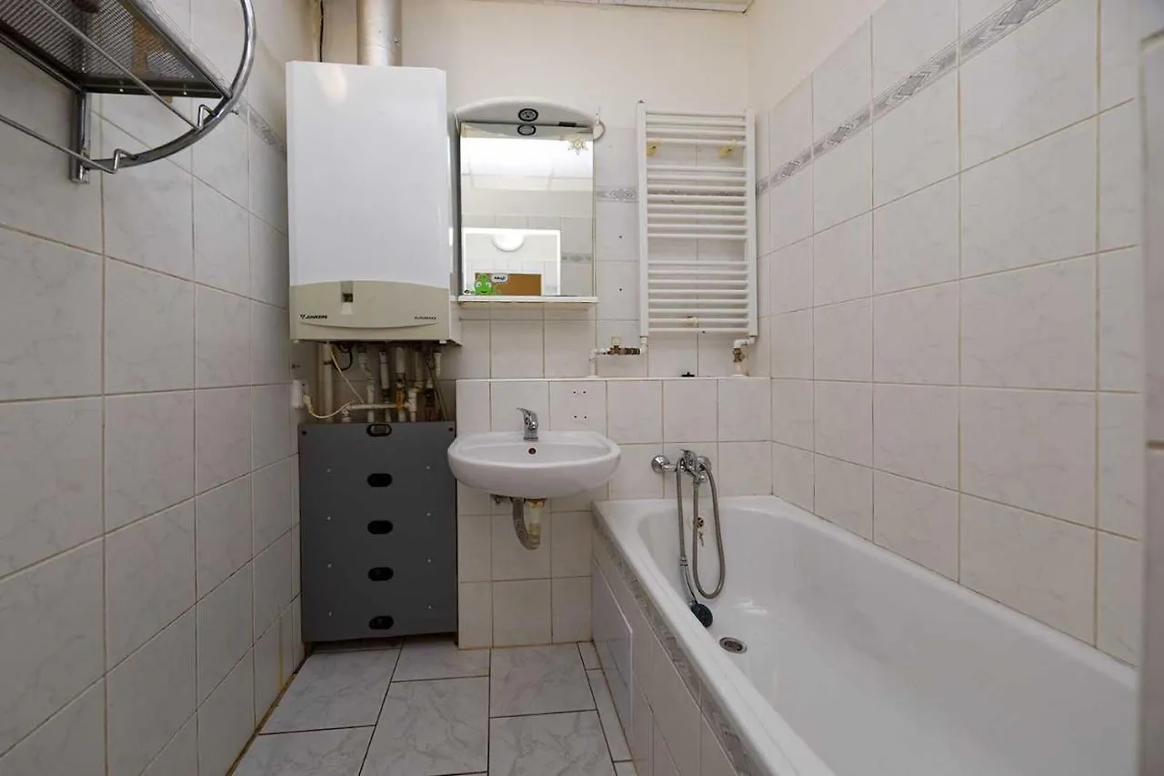 Apartment Lublanska 48 Praga 0*,  Czechy