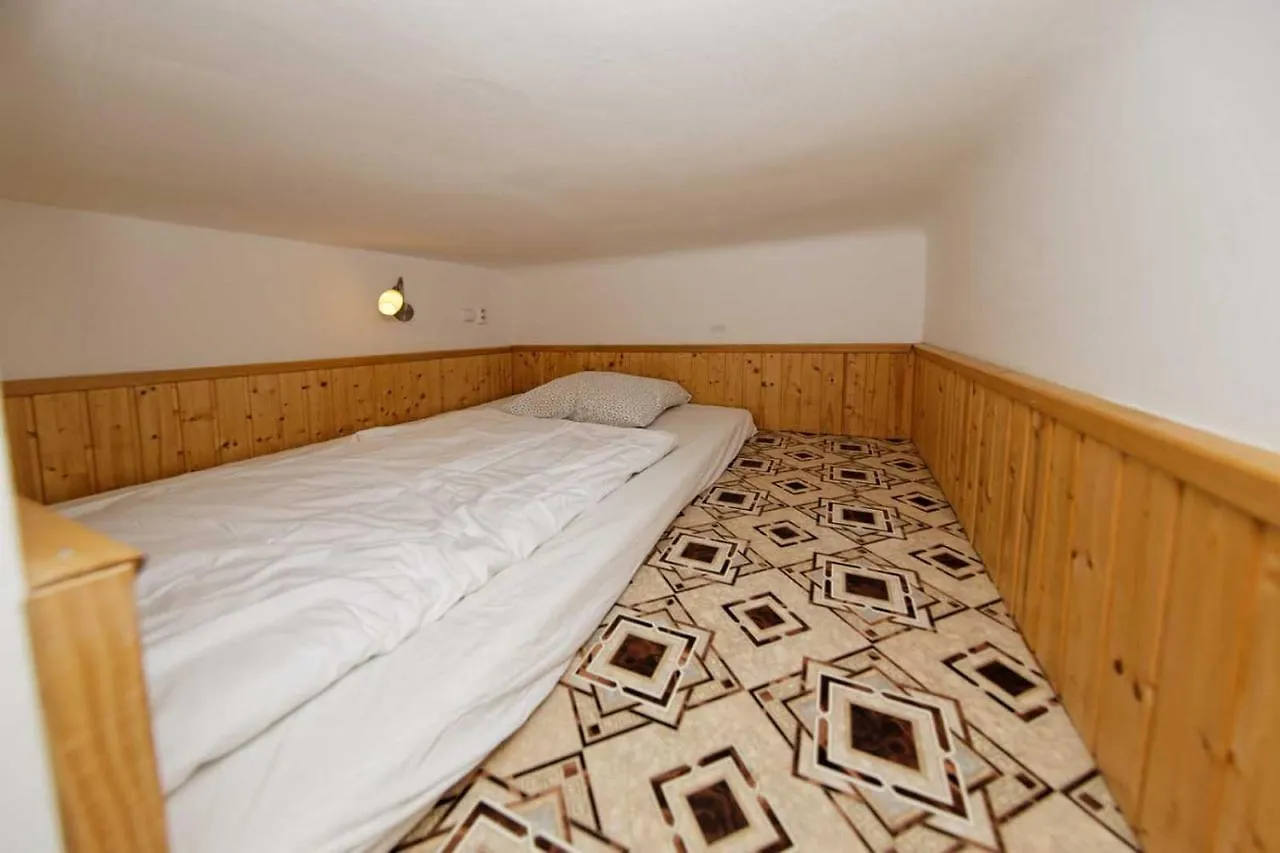 Apartment Lublanska 48 Praga Czechy