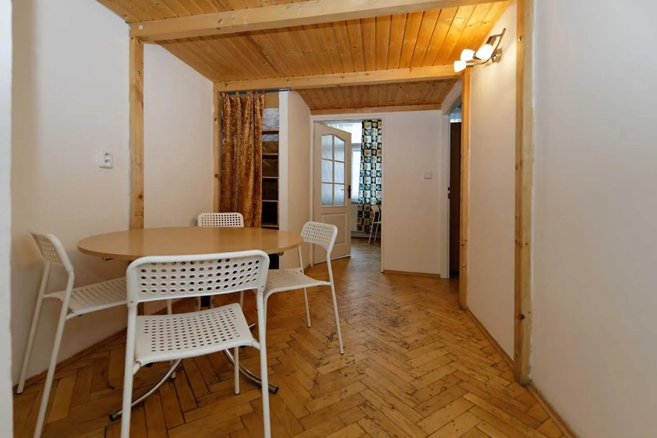 Apartment Lublanska 48 Praga